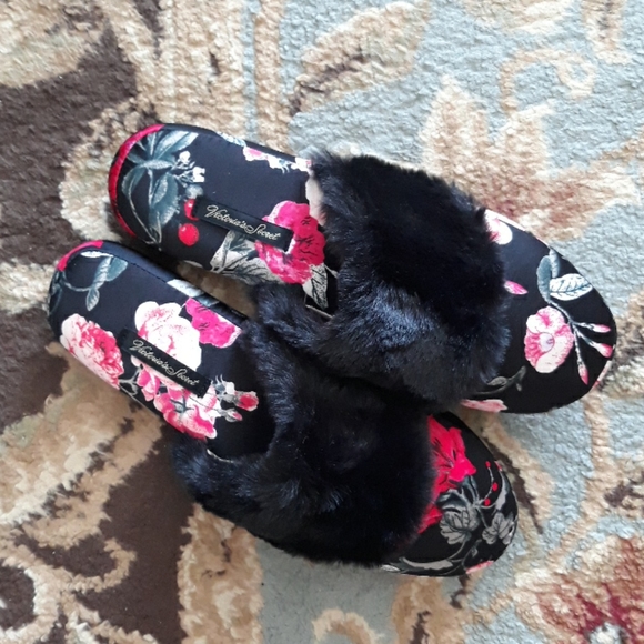 4x*Host Pick*Victoria Secret beautiful slippers - Picture 14 of 16